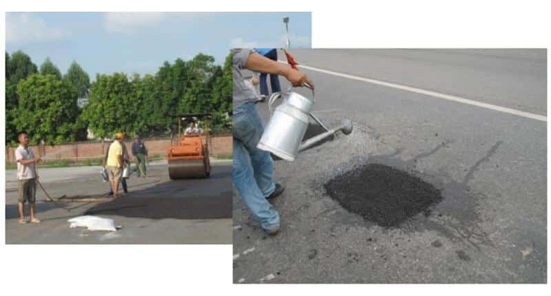 Bước 2: Tưới nước đều lên bề mặt cần thi công